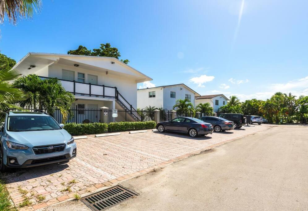 A1 - Endless Summer Vacation Rentals - Affordable Luxury Near Downtown 劳德代尔堡 外观 照片